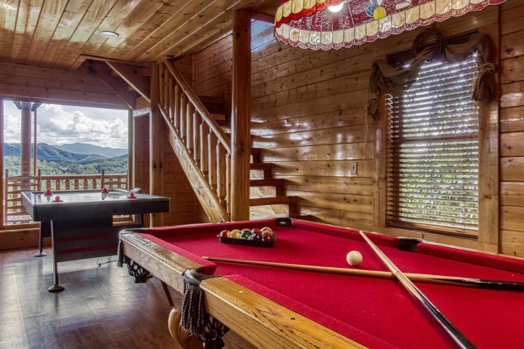 Вилла Endless View- Amazing Panoramic Mountain Views, Pool Access, Free Area Attraction Tickets Севьервилл Экстерьер фото